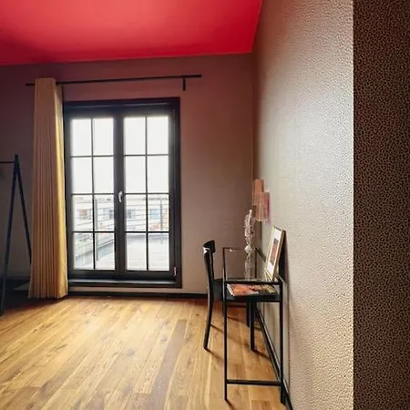 Laila Penthouse Apartment *